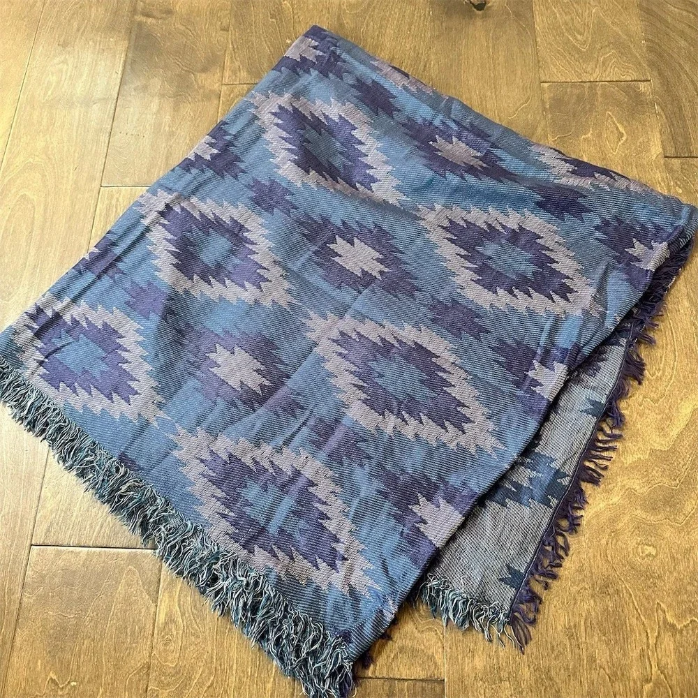 Unbranded Scarf Blue Geometric Ikat Fringe‎ Reversible